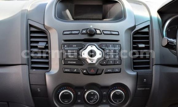 Buy Used FORD MUSTANG Silver Car in Beitbridge in Matabeleland South Buy Used FORD MUSTANG Silver Car in Beitbridge in Matabeleland South