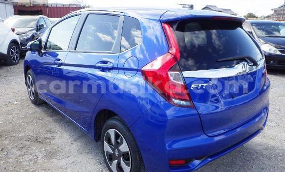 Nunua Ilio tumika Honda Fit Bluu Gari ndani ya Beitbridge nchini Matabeleland Kusini Nunua Ilio tumika Honda Fit Bluu Gari ndani ya Beitbridge nchini Matabeleland Kusini