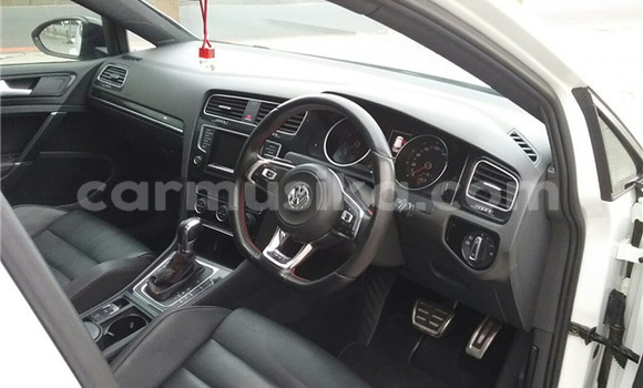 Acheter Occasion Voiture Volkswagen Golf GTI Blanc à Beitbridge, Matabeleland South Acheter Occasion Voiture Volkswagen Golf GTI Blanc à Beitbridge, Matabeleland South