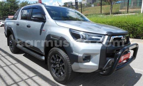 Buy Used Toyota Hilux Silver Car in Beitbridge in Matabeleland South Buy Used Toyota Hilux Silver Car in Beitbridge in Matabeleland South