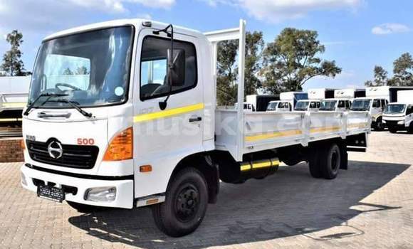 Acheter Occasion Voiture Eagle Cars SS Autre à Beitbridge, Matabeleland South Acheter Occasion Voiture Eagle Cars SS Autre à Beitbridge, Matabeleland South