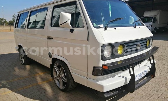 Acheter Occasion Voiture Eagle Cars SS Autre à Beitbridge, Matabeleland South Acheter Occasion Voiture Eagle Cars SS Autre à Beitbridge, Matabeleland South