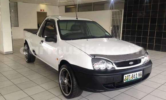 Acheter Occasion Voiture Eagle Cars SS Autre à Beitbridge, Matabeleland South Acheter Occasion Voiture Eagle Cars SS Autre à Beitbridge, Matabeleland South