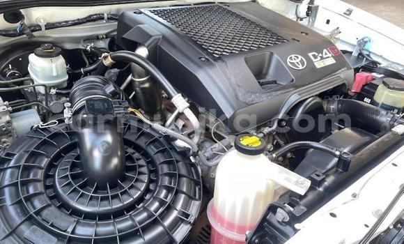 Acheter Occasion Voiture Toyota Hilux Blanc à Beitbridge, Matabeleland South Acheter Occasion Voiture Toyota Hilux Blanc à Beitbridge, Matabeleland South