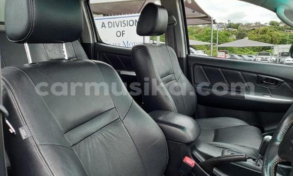 Tenga Tsaru Toyota Hilux Chena Mota in Beitbridge in Matabeleland South Tenga Tsaru Toyota Hilux Chena Mota in Beitbridge in Matabeleland South