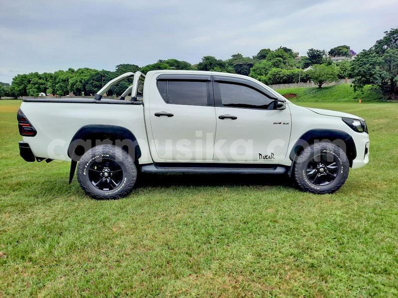 Big with watermark toyota hilux matabeleland south beitbridge 28952