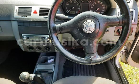 Buy Used Volkswagen Golf White Car in Beitbridge in Matabeleland South Buy Used Volkswagen Golf White Car in Beitbridge in Matabeleland South