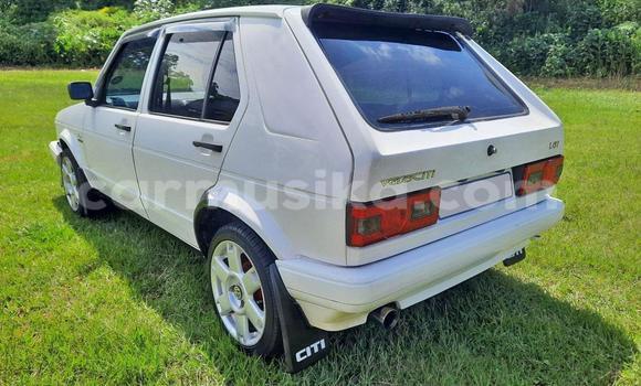 Buy Used Volkswagen Golf White Car in Beitbridge in Matabeleland South Buy Used Volkswagen Golf White Car in Beitbridge in Matabeleland South