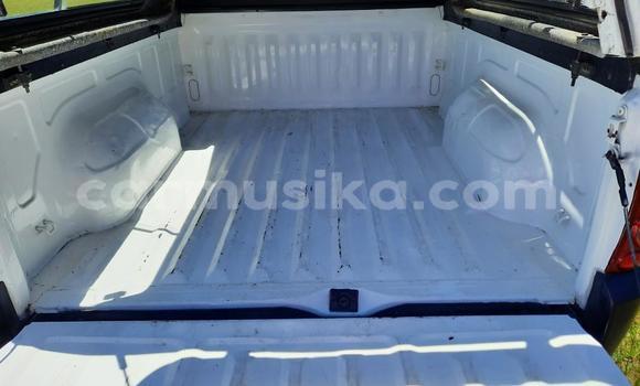 Buy Used Opel Corsa White Car in Beitbridge in Matabeleland South Buy Used Opel Corsa White Car in Beitbridge in Matabeleland South