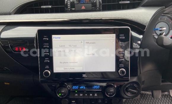 Acheter Occasion Voiture Toyota Hilux Gris à Beitbridge, Matabeleland South Acheter Occasion Voiture Toyota Hilux Gris à Beitbridge, Matabeleland South