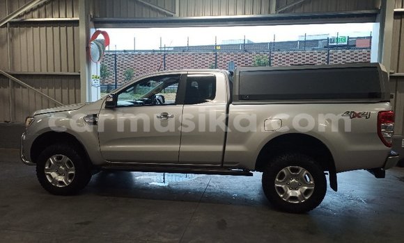 Acheter Occasion Voiture Ford Ranger Gris à Beitbridge, Matabeleland South Acheter Occasion Voiture Ford Ranger Gris à Beitbridge, Matabeleland South