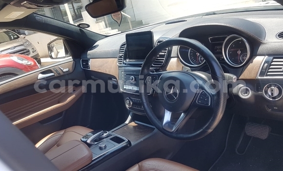 Acheter Occasion Voiture Mercedes-Benz C-Classe Blanc à Bulawayo, Bulawayo Acheter Occasion Voiture Mercedes-Benz C-Classe Blanc à Bulawayo, Bulawayo