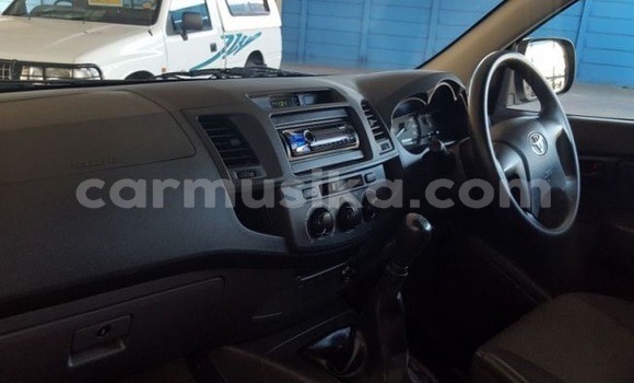 Acheter Occasion Voiture Toyota Hilux Blanc à Beitbridge, Matabeleland South Acheter Occasion Voiture Toyota Hilux Blanc à Beitbridge, Matabeleland South