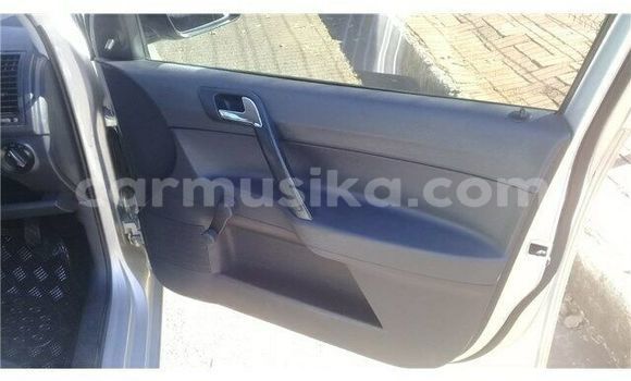 Acheter Occasion Voiture Volkswagen Polo Gris à Beitbridge, Matabeleland South Acheter Occasion Voiture Volkswagen Polo Gris à Beitbridge, Matabeleland South