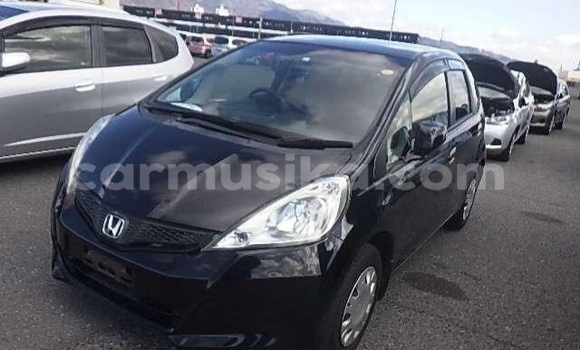Buy Import Honda Fit Black Car in Beitbridge in Matabeleland South Buy Import Honda Fit Black Car in Beitbridge in Matabeleland South
