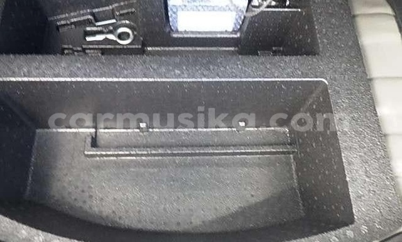 Buy Import Honda Fit Black Car in Beitbridge in Matabeleland South Buy Import Honda Fit Black Car in Beitbridge in Matabeleland South