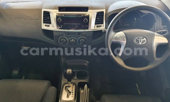 Buy Used Toyota Fortuner Silver Car in Beitbridge in Matabeleland South Buy Used Toyota Fortuner Silver Car in Beitbridge in Matabeleland South