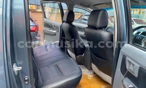 Nunua Ilio tumika Toyota Hilux Beige Gari ndani ya Beitbridge nchini Matabeleland Kusini Nunua Ilio tumika Toyota Hilux Beige Gari ndani ya Beitbridge nchini Matabeleland Kusini