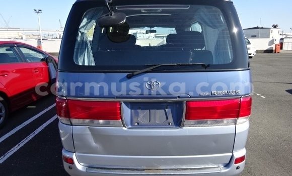 Tenga Tsaru Toyota Regius Bhuruu Mota in Beitbridge in Matabeleland South Tenga Tsaru Toyota Regius Bhuruu Mota in Beitbridge in Matabeleland South