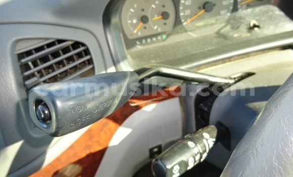 Tenga Tsaru Toyota Regius Bhuruu Mota in Beitbridge in Matabeleland South Tenga Tsaru Toyota Regius Bhuruu Mota in Beitbridge in Matabeleland South