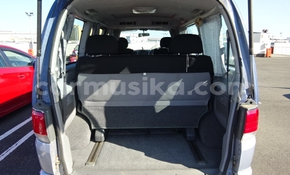 Tenga Tsaru Toyota Regius Bhuruu Mota in Beitbridge in Matabeleland South Tenga Tsaru Toyota Regius Bhuruu Mota in Beitbridge in Matabeleland South