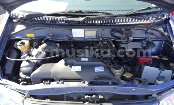 Tenga Tsaru Toyota Regius Bhuruu Mota in Beitbridge in Matabeleland South Tenga Tsaru Toyota Regius Bhuruu Mota in Beitbridge in Matabeleland South