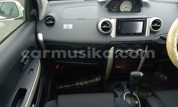 Acheter Occasion Voiture Toyota IST Blanc à Beitbridge, Matabeleland South Acheter Occasion Voiture Toyota IST Blanc à Beitbridge, Matabeleland South