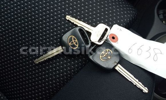 Acheter Occasion Voiture Toyota IST Blanc à Beitbridge, Matabeleland South Acheter Occasion Voiture Toyota IST Blanc à Beitbridge, Matabeleland South