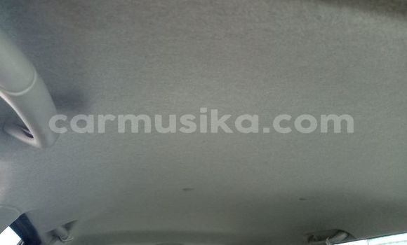 Acheter Occasion Voiture Toyota IST Blanc à Beitbridge, Matabeleland South Acheter Occasion Voiture Toyota IST Blanc à Beitbridge, Matabeleland South