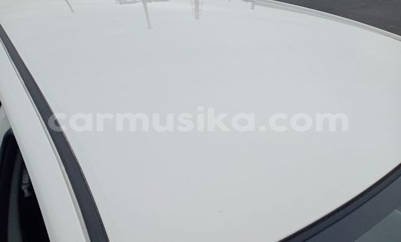 Acheter Occasion Voiture Toyota IST Blanc à Beitbridge, Matabeleland South Acheter Occasion Voiture Toyota IST Blanc à Beitbridge, Matabeleland South