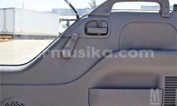 Acheter Occasion Voiture Isuzu Bellett Blanc à Beitbridge, Matabeleland South Acheter Occasion Voiture Isuzu Bellett Blanc à Beitbridge, Matabeleland South