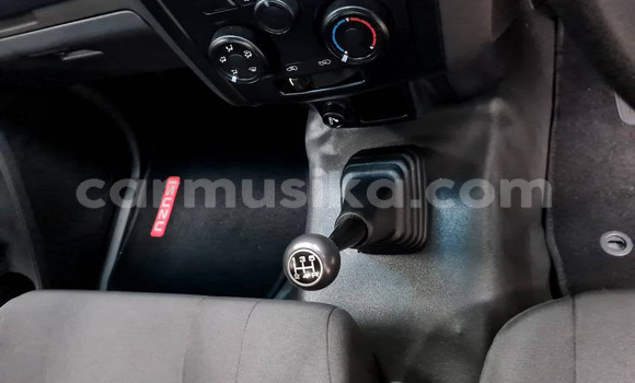 Buy Used Isuzu D–MAX Silver Car in Beitbridge in Matabeleland South Buy Used Isuzu D–MAX Silver Car in Beitbridge in Matabeleland South