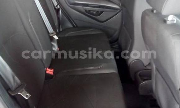 Buy Used Isuzu D–MAX Silver Car in Beitbridge in Matabeleland South Buy Used Isuzu D–MAX Silver Car in Beitbridge in Matabeleland South