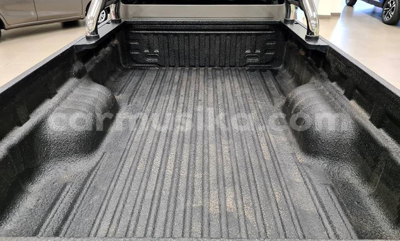 Buy Used Isuzu D–MAX Silver Car in Beitbridge in Matabeleland South Buy Used Isuzu D–MAX Silver Car in Beitbridge in Matabeleland South