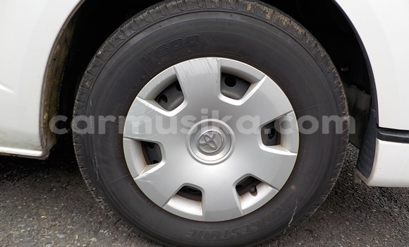 Acheter Occasion Voiture Toyota Hiace Blanc à Beitbridge, Matabeleland South Acheter Occasion Voiture Toyota Hiace Blanc à Beitbridge, Matabeleland South