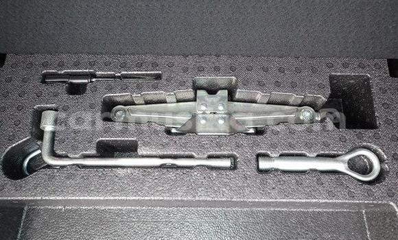 Buy Used Honda Fit White Car in Harare in Harare Buy Used Honda Fit White Car in Harare in Harare