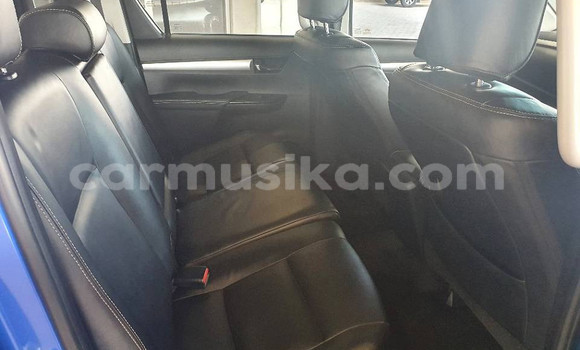 Buy Used Toyota Hilux Blue Car in Beitbridge in Matabeleland South Buy Used Toyota Hilux Blue Car in Beitbridge in Matabeleland South