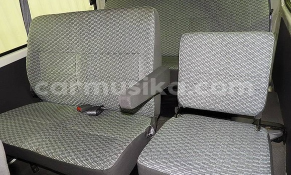 Tenga Tsaru Toyota Hiace Chena Mota in Beitbridge in Matabeleland South Tenga Tsaru Toyota Hiace Chena Mota in Beitbridge in Matabeleland South