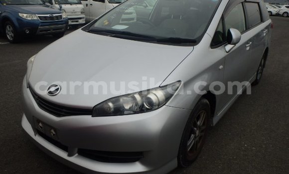 Buy Used Toyota Wish Silver Car in Harare in Harare Buy Used Toyota Wish Silver Car in Harare in Harare