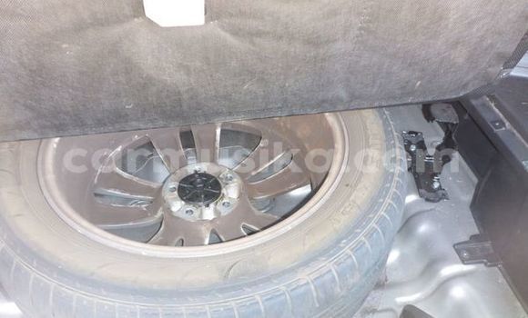 Acheter Occasion Voiture Hyundai ix35 Marron à Beitbridge, Matabeleland South Acheter Occasion Voiture Hyundai ix35 Marron à Beitbridge, Matabeleland South