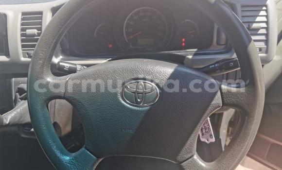 Acheter Occasion Voiture Toyota iQ Blanc à Beitbridge, Matabeleland South Acheter Occasion Voiture Toyota iQ Blanc à Beitbridge, Matabeleland South