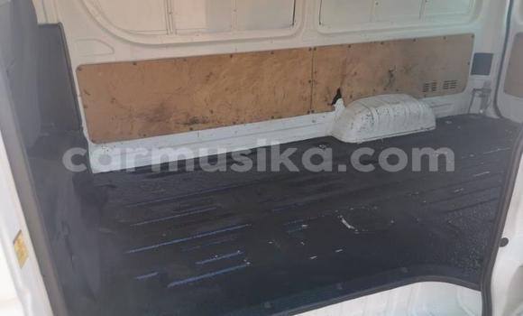 Acheter Occasion Voiture Toyota iQ Blanc à Beitbridge, Matabeleland South Acheter Occasion Voiture Toyota iQ Blanc à Beitbridge, Matabeleland South