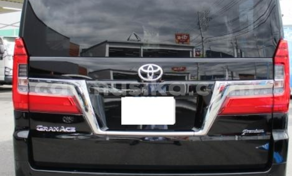 Acheter Occasion Voiture Toyota Grand HiAce Noir à Beitbridge, Matabeleland South Acheter Occasion Voiture Toyota Grand HiAce Noir à Beitbridge, Matabeleland South