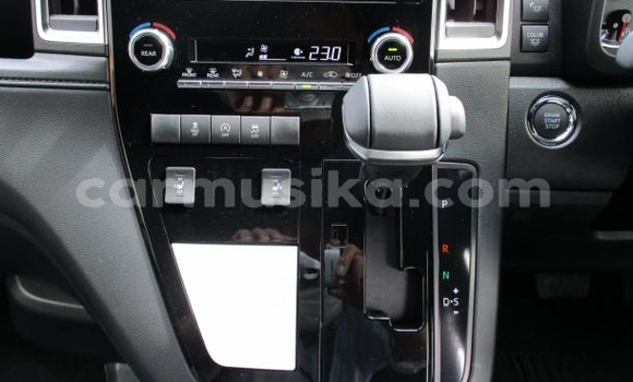 Acheter Occasion Voiture Toyota Grand HiAce Noir à Beitbridge, Matabeleland South Acheter Occasion Voiture Toyota Grand HiAce Noir à Beitbridge, Matabeleland South