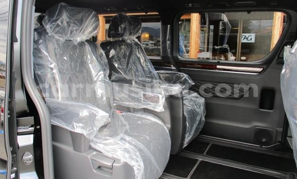 Acheter Occasion Voiture Toyota Grand HiAce Noir à Beitbridge, Matabeleland South Acheter Occasion Voiture Toyota Grand HiAce Noir à Beitbridge, Matabeleland South