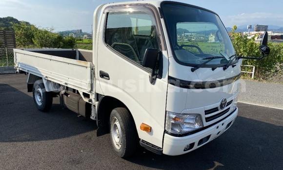 Tenga Tsaru Toyota TownAce Chena Mota in Beitbridge in Matabeleland South Tenga Tsaru Toyota TownAce Chena Mota in Beitbridge in Matabeleland South