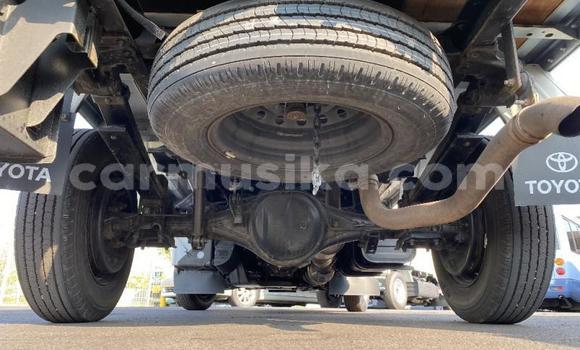 Tenga Tsaru Toyota TownAce Chena Mota in Beitbridge in Matabeleland South Tenga Tsaru Toyota TownAce Chena Mota in Beitbridge in Matabeleland South