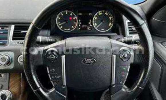 Tenga Tsaru Land Rover Range Rover Nhema Mota in Beitbridge in Matabeleland South Tenga Tsaru Land Rover Range Rover Nhema Mota in Beitbridge in Matabeleland South