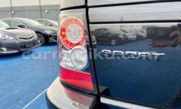 Tenga Tsaru Land Rover Range Rover Nhema Mota in Beitbridge in Matabeleland South Tenga Tsaru Land Rover Range Rover Nhema Mota in Beitbridge in Matabeleland South