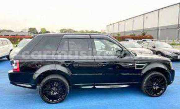 Tenga Tsaru Land Rover Range Rover Nhema Mota in Beitbridge in Matabeleland South Tenga Tsaru Land Rover Range Rover Nhema Mota in Beitbridge in Matabeleland South